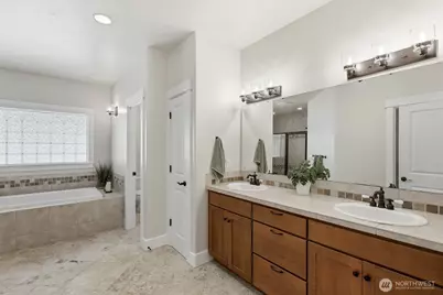 14909 180th Place SE, Snohomish, WA 98290 - Photo 18