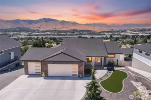 3018 N Breckenridge Dr, East Wenatchee, WA 98802 - Photo 2