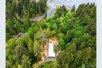 9720 NE Lofgren Road, Bainbridge Island, WA 98110 - Photo 38