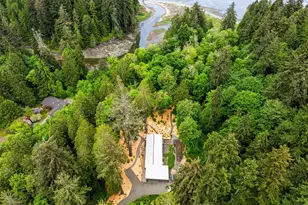 9720 NE Lofgren Rd, Bainbridge Island, WA 98110 - Photo 38