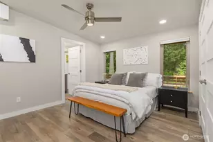 9720 NE Lofgren Rd, Bainbridge Island, WA 98110 - Photo 20
