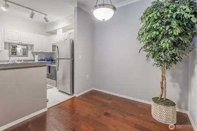 801 N Rainier Avenue #F231, Renton, WA 98057 - Photo 8