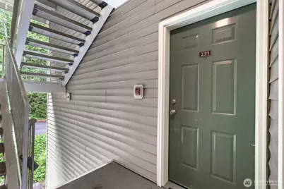 801 N Rainier Avenue #F231, Renton, WA 98057 - Photo 2