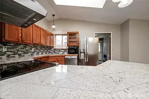 412 8th St, Blaine, WA 98230 - Photo 10