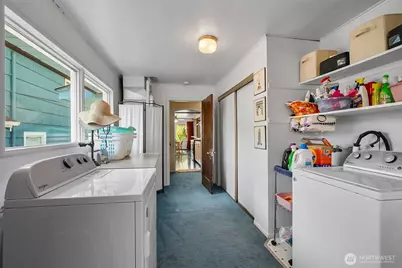 2423 Chestnut Street, Everett, WA 98201 - Photo 24
