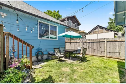 2423 Chestnut Street, Everett, WA 98201 - Photo 30