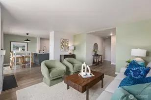 3815 131st Ln SE, Bellevue, WA 98006 - Photo 4