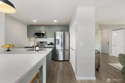 3815 131st Lane SE #H4, Bellevue, WA 98006 - Photo 6