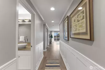 321 10th Avenue S #604, Seattle, WA 98104 - Photo 10