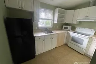220 W 4th St, Aberdeen, WA 98520 - Photo 12