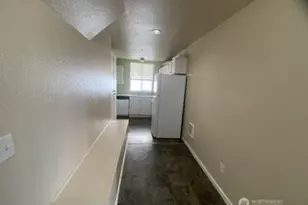 220 W 4th St, Aberdeen, WA 98520 - Photo 8