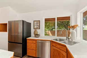 101 Browns Point Blvd, Tacoma, WA 98422 - Photo 12