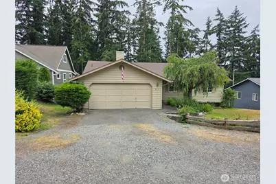 384 Selkirk Drive, Camano Island, WA 98282 - Photo 2