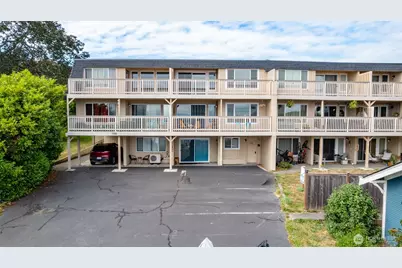 1188 SE Pioneer Way #101, Oak Harbor, WA 98277 - Photo 2