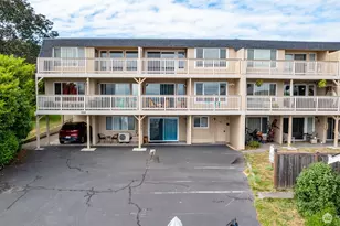 1188 SE Pioneer Way, Oak Harbor, WA 98277 - Photo 2