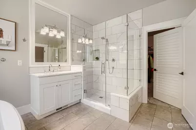 3916 Waller Road E, Tacoma, WA 98443 - Photo 22