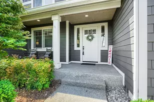 3916 Waller Rd E, Tacoma, WA 98443 - Photo 2