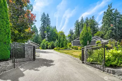3916 Waller Road E, Tacoma, WA 98443 - Photo 1