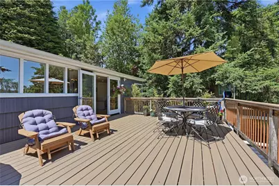 18002 25th Avenue NE, Lake Forest Park, WA 98155 - Photo 12