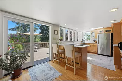 18002 25th Avenue NE, Lake Forest Park, WA 98155 - Photo 10