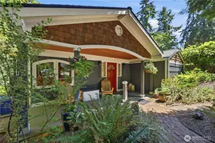 18002 25th Ave NE, Lake Forest Park, WA 98155 - Photo 2