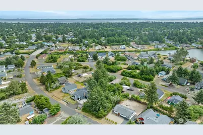 233 S Razor Clam Drive SW, Ocean Shores, WA 98569 - Photo 6