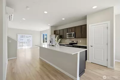 15113 40th Avenue W #C8, Lynnwood, WA 98087 - Photo 10