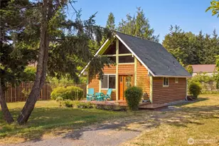 745 Larson St, Friday Harbor, WA 98250 - Photo 1