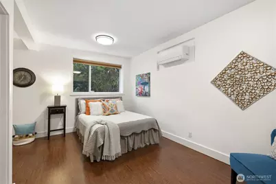 11706 36th Avenue NE, Seattle, WA 98125 - Photo 22