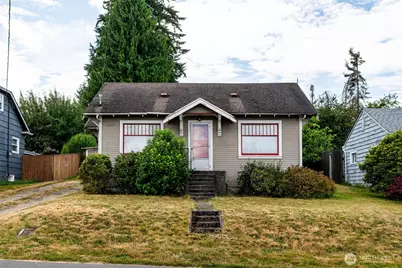 5806 Commercial Avenue, Everett, WA 98203 - Photo 2