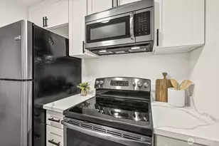 2929 76th Ave SE, Mercer Island, WA 98040 - Photo 10