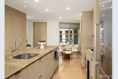 98 Union Street #503, Seattle, WA 98101 - Photo 6