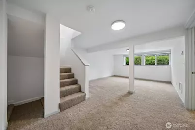 10230 Wilkeson Street S, Tacoma, WA 98444 - Photo 26