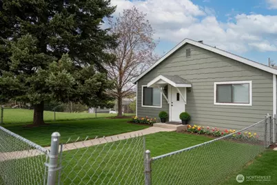 715 E Court Street, Goldendale, WA 98620 - Photo 1