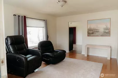 715 E Court Street, Goldendale, WA 98620 - Photo 4