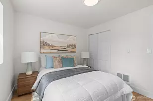 1710 SW 106th St, Seattle, WA 98146 - Photo 18