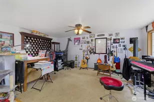 130 E Rainbow Dr, Shelton, WA 98584 - Photo 4