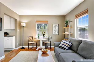 7900 Ashworth Ave N, Seattle, WA 98103 - Photo 6