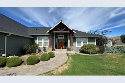 901 Hollow Creek Lane, Yakima, WA 98908 - Photo 1