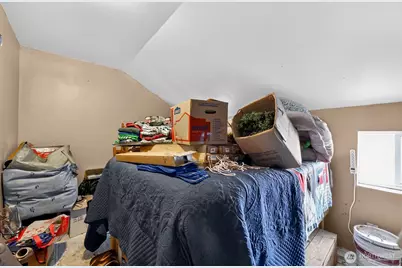 207 W Montana Avenue, Roslyn, WA 98941 - Photo 16