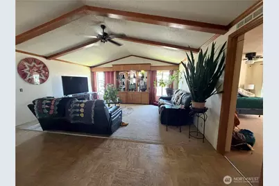 3010 W Peninsula Drive #92, Moses Lake, WA 98837 - Photo 2