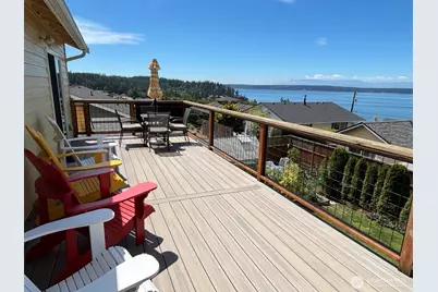 317 Melissa Street, Camano Island, WA 98282 - Photo 4