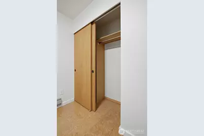 9512 1st Avenue NE #202, Seattle, WA 98115 - Photo 10