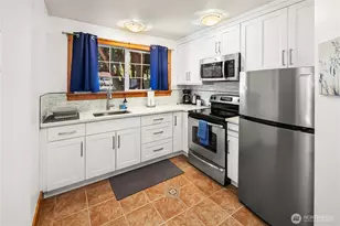 11202 Marine View Dr SW, Seattle, WA 98146 - Photo 28