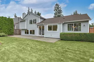 23900 SE 42nd Pl S, Sammamish, WA 98029 - Photo 24