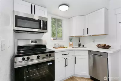 1673 S 58th St, Tacoma, WA 98408 - Photo 16