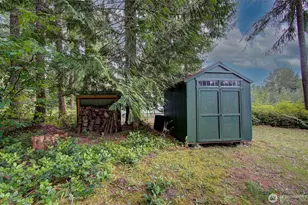 224 Riverview Dr, Castle Rock, WA 98611 - Photo 12