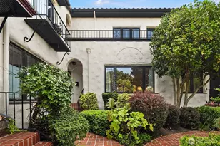 2205 Bigelow Ave N, Seattle, WA 98109 - Photo 2