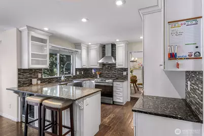 3025 Niagara Street, Bellingham, WA 98226 - Photo 8