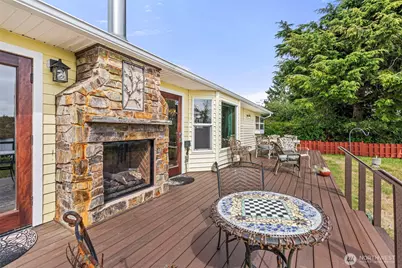 526 Sunset Avenue NE, Ocean Shores, WA 98569 - Photo 22